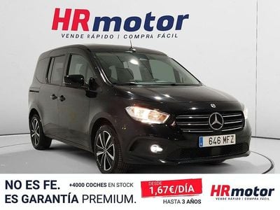 Usado Mercedes T180 116 CV (85 kW) 2023 Negro Monovolumen