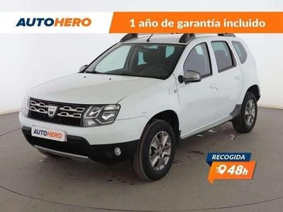 Blanco Usado 2015 Dacia Duster Lauréate SUV | 11.399 € (Precio justo)