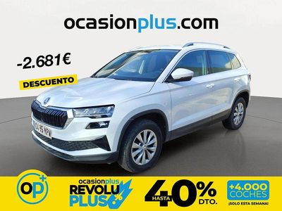 Usado Skoda Karoq Selection 115 CV (84 kW) 2024 Blanco SUV