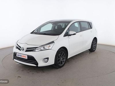 Usado Toyota Verso Advance 132 CV (97 kW) 2015 Blanco Monovolumen
