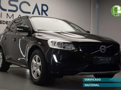 Usado Volvo XC60 Kinetic 150 CV (110 kW) 2017 Negro SUV