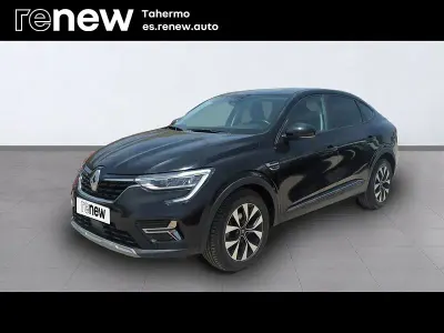 Usado Renault Arkana Intens 140 CV (102 kW) 2021 Negro SUV