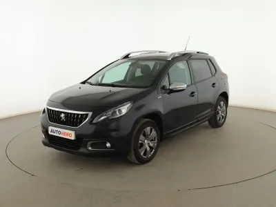 Usado Peugeot 2008 Style 110 CV (80 kW) 2018 Azul SUV