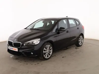 Usado BMW 218 Active Tourer Sport Line 150 CV (110 kW) 2014 Negro Monovolumen