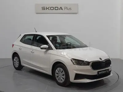 Usado Skoda Fabia Active 95 CV (69 kW) 2023 Blanco Utilitario