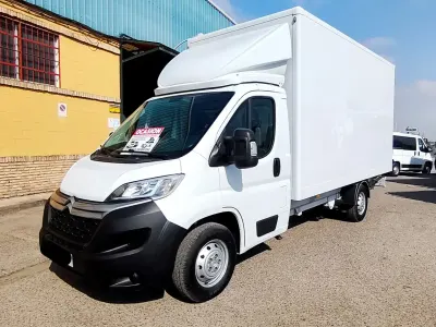 Usado Citroën Jumper 165 CV (121 kW) 2022 Blanco Monovolumen