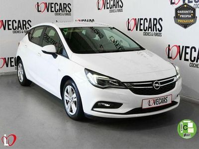Usado Opel Astra S 110 CV (80 kW) 2019 Blanco Familiar