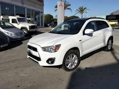 Usado Mitsubishi ASX Motion 116 CV (85 kW) 2014 Blanco SUV