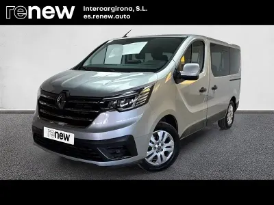 Begagnad Renault Trafic Equilibre 150 HK (110 kW) 2022 Grå Minibuss