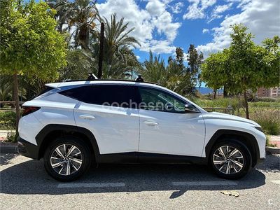 Begagnad Hyundai Tucson 230 HK (169 kW) 2021 Vit SUV