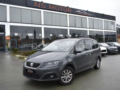 Gris / plata Usado 2022 Seat Alhambra Style Monovolumen | 19.900 € (Precio justo)