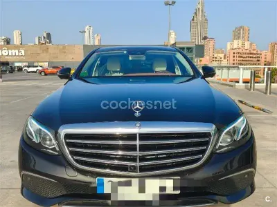 Usado Mercedes E350 258 CV (189 kW) 2016 Negro Berlina