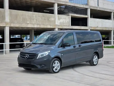 Usado Mercedes Vito 190 CV (139 kW) 2017 Gris Van
