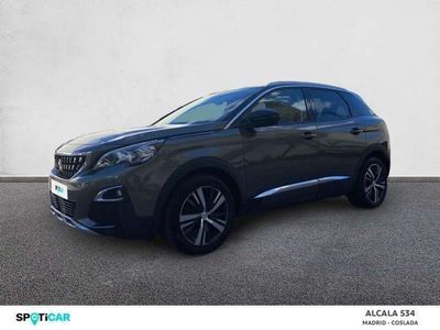 Usado Peugeot 3008 Allure 131 CV (96 kW) 2019 Gris SUV