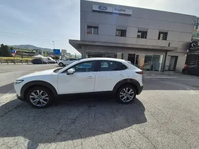 Usado Mazda CX-30 Center-Line 186 CV (136 kW) 2025 Blanco SUV