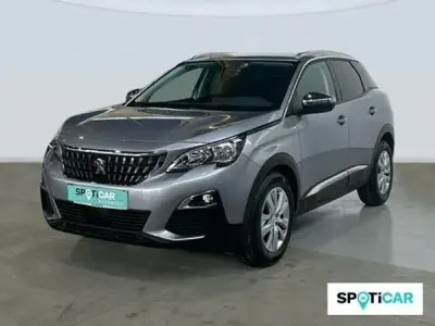 Usado Peugeot 3008 Style 130 CV (95 kW) 2021 Gris SUV