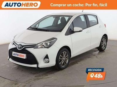 Usado Toyota Yaris Active 101 CV (74 kW) 2015 Blanco Utilitario