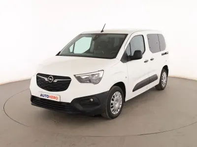 Usado Opel Combo Life Edition 102 CV (75 kW) 2021 Blanco Monovolumen