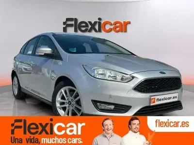 Usado Ford Focus ST-Line 125 CV (91 kW) 2017 Gris