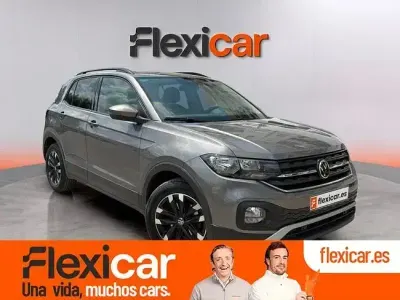 Usado VW T-Cross Advance 110 CV (80 kW) 2021 Gris SUV