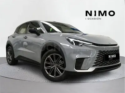 Nuevo Lexus LBX 136 CV (100 kW) 2026 Gris / plata SUV