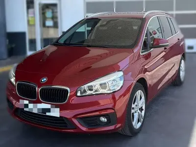 Usado BMW 216 Gran Tourer Luxury Line 116 CV (85 kW) 2017 Burdeos Monovolumen