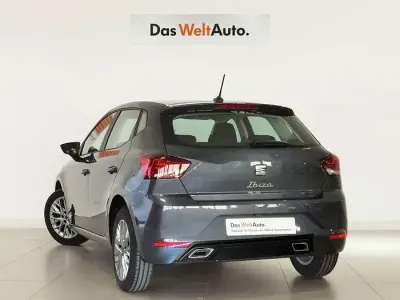 Usado Seat Ibiza XCELLENCE 115 CV (84 kW) 2025 Gris Utilitario