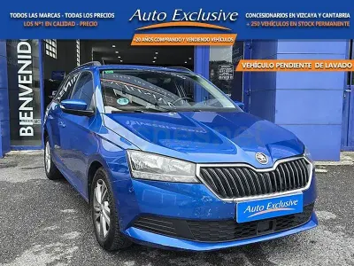 Usado Skoda Fabia Ambition 95 CV (69 kW) 2022 Azul Utilitario