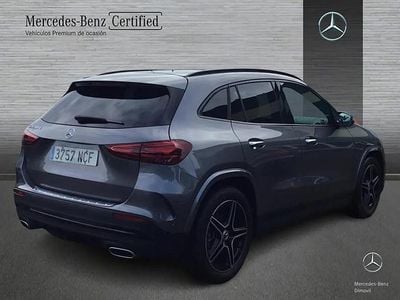 Begagnad Mercedes GLA200 AMG line 150 HK (110 kW) 2025 Grå SUV