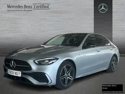 Usado Mercedes C300e 313 CV (230 kW) 2025 Plata hightech