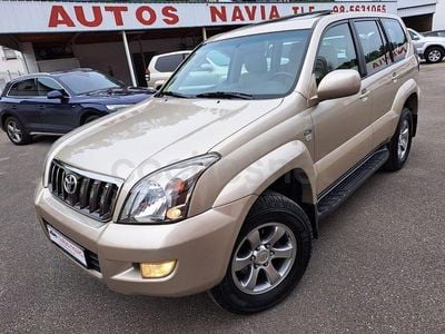 Usado Toyota Land Cruiser 173 CV (127 kW) 2009 Beige SUV