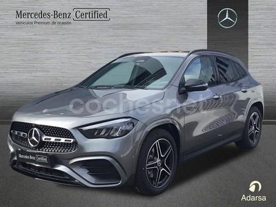Gris / plata Usado 2025 Mercedes GLA200 SUV | 44.900 € (Caro)