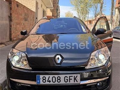Usado Renault Laguna III Initiale 150 CV (110 kW) 2008 Negro Familiar