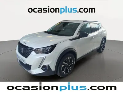 Usado Peugeot 2008 Allure 131 CV (96 kW) 2022 Blanco SUV