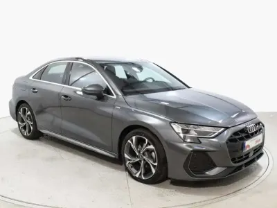 Usado Audi A3 S-Line 150 CV (110 kW) 2025 Gris Berlina