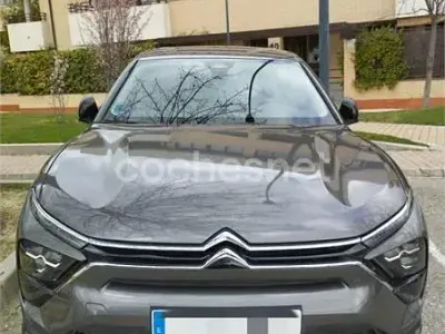 Usado Citroën C5 X Feel 225 CV (165 kW) 2022 Gris / plata Familiar