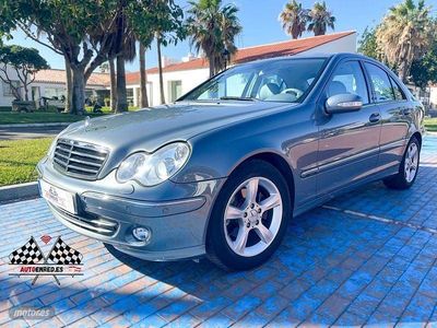 Azul Usado 2005 Mercedes C220 Avantgarde Berlina | 7500 € (Un poco caro)