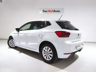 Usado Seat Ibiza XCELLENCE 110 CV (80 kW) 2021 Blanco Utilitario
