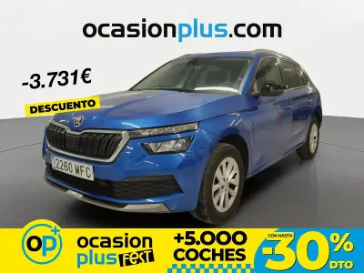 Usado Skoda Kamiq Ambition 95 CV (69 kW) 2023 Azul SUV