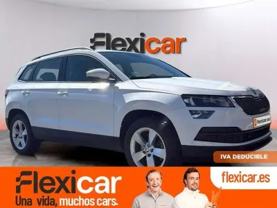Usado Skoda Karoq Ambition 150 CV (110 kW) 2021 Blanco SUV