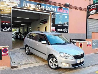 Usado Skoda Fabia Ambition 71 HP (52 kW) 2012 Cinzento Carrinha