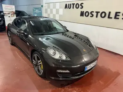 Usado Porsche Panamera Diesel Platinum Edition 250 CV (183 kW) 2012 Negro Utilitario