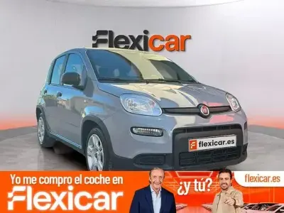 Usado Fiat Panda 70 CV (51 kW) 2023 Gris Utilitario