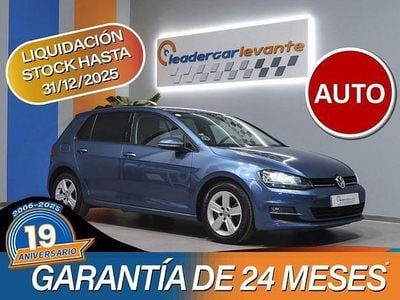 Azul Usado 2017 VW Golf VII Advance Berlina | 15.900 € (Buen precio)