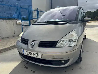 Usado Renault Espace 130 CV (95 kW) 2007 Gris / plata Monovolumen