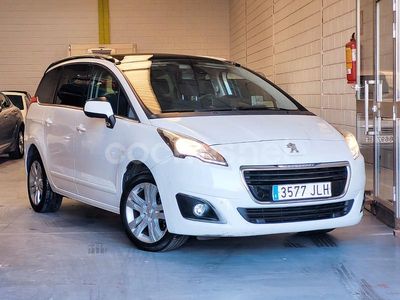 Blanco Usado 2016 Peugeot 5008 Style Monovolumen | 10.490 € (Un poco caro)