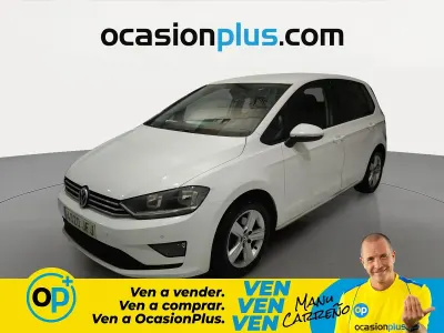 Usado VW Golf Sportsvan Advance 110 CV (80 kW) 2015 Blanco Monovolumen
