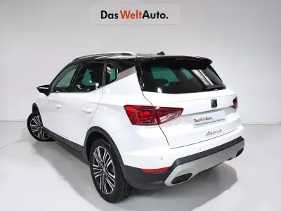 Usado Seat Arona Xperience 115 CV (84 kW) 2024 Blanco SUV