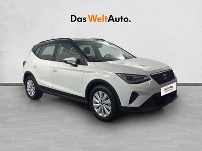 Usado Seat Arona Style 110 CV (80 kW) 2022 Blanco SUV