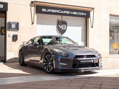 Usado Nissan GT-R Black Edition 549 CV (403 kW) 2013 Gris Coupe
